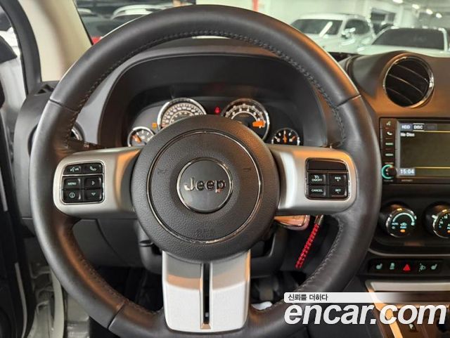 Jeep Compass 2.4 Limited 1st 2017 — фото 8