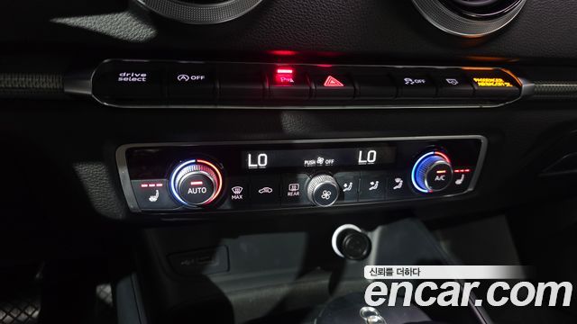 Audi A3 40 TFSI 8V 2018 — фото 31