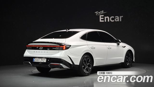 Hyundai Sonata The Edge (DN8) 2.0 Exclusive 2024 — фото 2