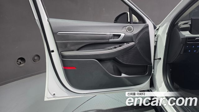 Hyundai Sonata The Edge (DN8) 2.0 Exclusive 2024 — фото 30
