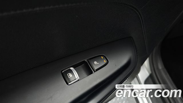 Kia K5 Hybrid (III) Prestige 2021 — фото 19