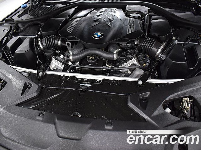 BMW 8 Series (G15) M850i xDrive Gran Coupe 2023 — фото 24