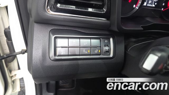 KG Mobility (SsangYong) Very New Tivoli Diesel 1.6 2WD V5 2020 — фото 18