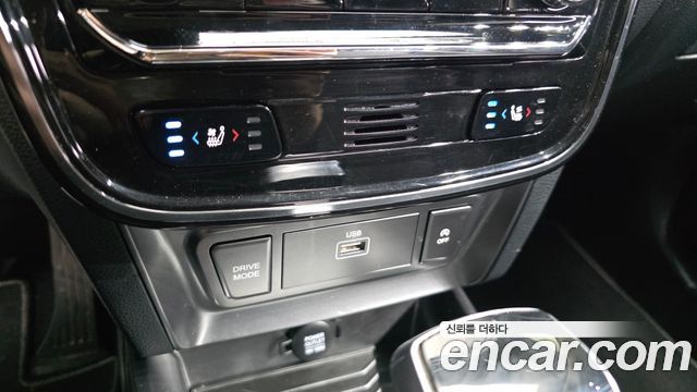 KG Mobility (SsangYong) Very New Tivoli Diesel 1.6 2WD V5 2020 — фото 29
