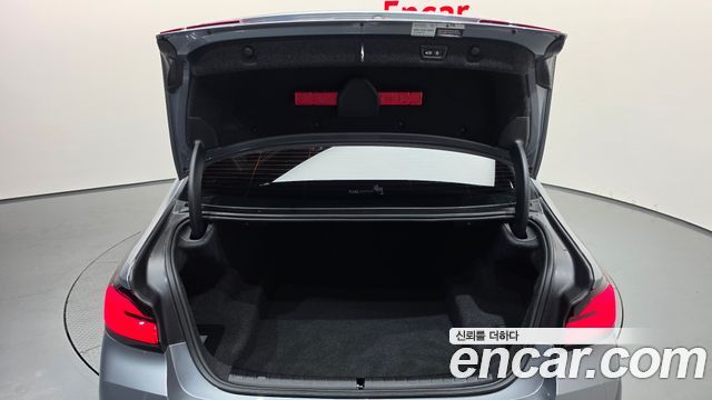 BMW 5 Series (G30) 530i xDrive M Sport Package 2023 — фото 23