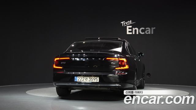Volvo S90 B6 AWD Ultimate Bright 2023 — фото 4