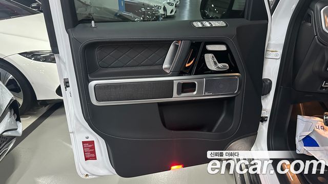 Mercedes-Benz G-Class (W463b) AMG G63 Manufaktur 2024 — фото 18