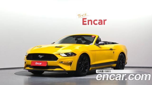 Ford Mustang Convertible
