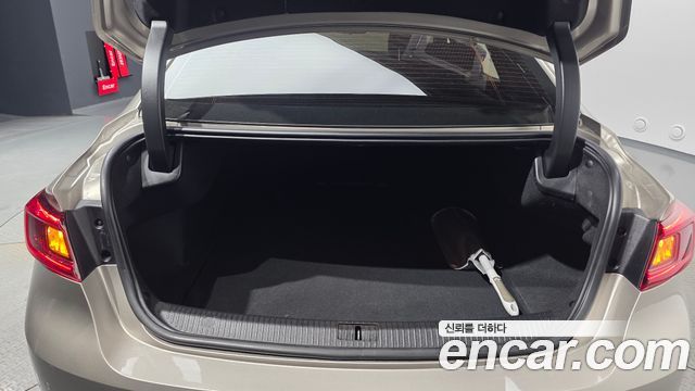 Renault Korea SM6 2.0 GDe SE 2016 — фото 16