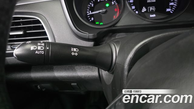 Renault Korea SM6 2.0 GDe SE 2016 — фото 27
