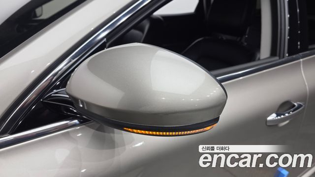 Renault Korea SM6 2.0 GDe SE 2016 — фото 29