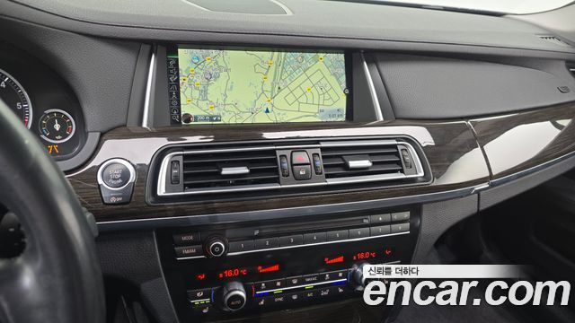 BMW 7 Series (F01) 730d xDrive 2014 — фото 12
