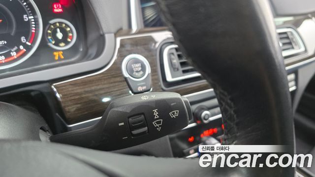 BMW 7 Series (F01) 730d xDrive 2014 — фото 16