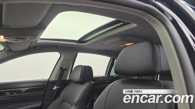 BMW 7 Series (F01) 730d xDrive 2014 — фото 19