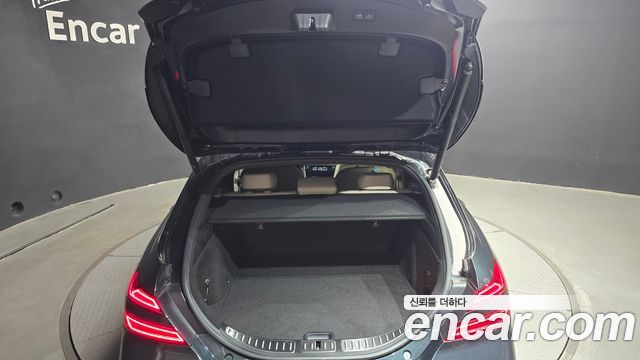 Genesis G70 Shooting Brake Gasoline 2.5T 4WD 2025 — фото 37