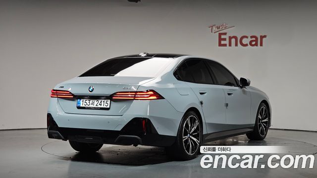 BMW 5 Series (G60) 530i xDrive M Sport 2026 — фото 2