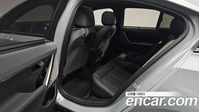 BMW 5 Series (G60) 530i xDrive M Sport 2026 — фото 32