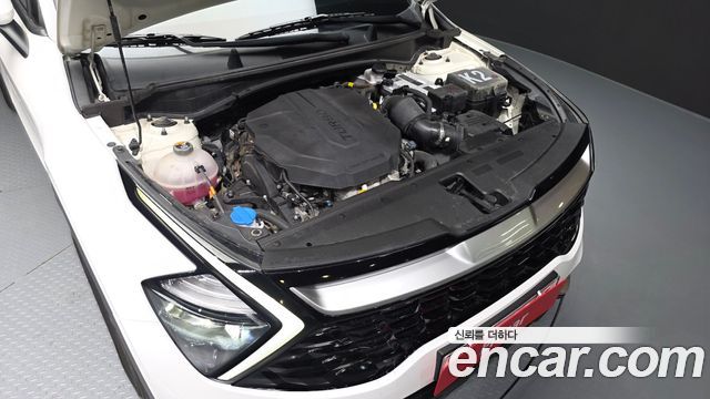 Kia Sportage (V) Diesel 2.0 2WD Prestige 2022 — фото 6