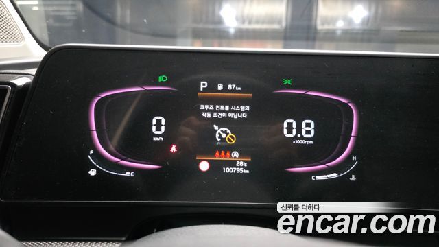 Kia Sportage (V) Diesel 2.0 2WD Prestige 2022 — фото 8