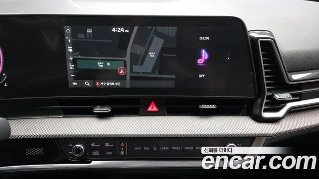 Kia Sportage (V) Diesel 2.0 2WD Prestige 2022 — фото 14