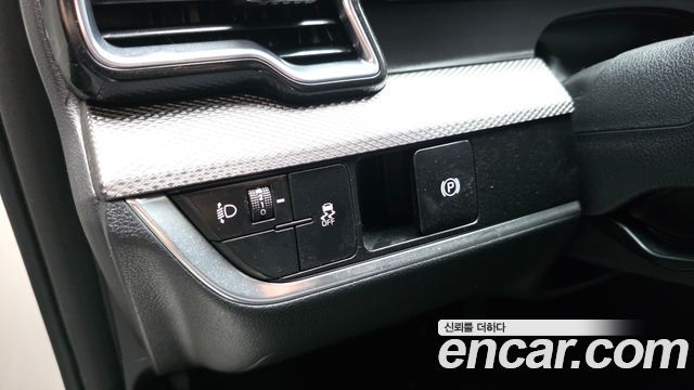 Kia Sportage (V) Diesel 2.0 2WD Prestige 2022 — фото 16
