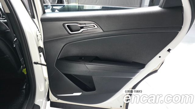 Kia Sportage (V) Diesel 2.0 2WD Prestige 2022 — фото 25