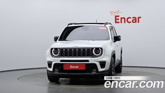 Jeep Renegade 1.3 Limited 2023 — фото 3