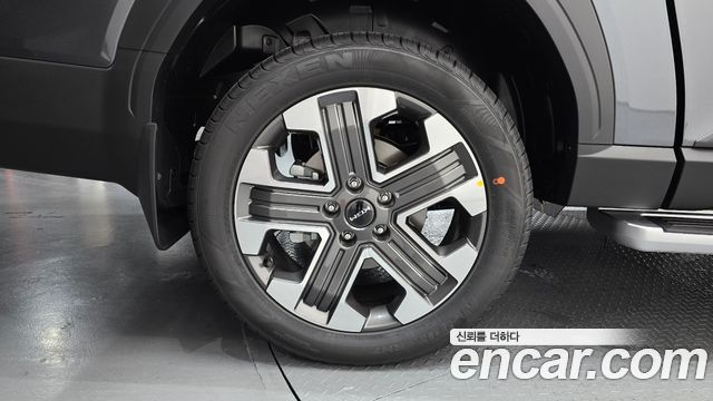 KG Mobility (SsangYong) Musso (Q300) Gasoline 2.0 4WD M9 Long Deck Grand Style 2026 — фото 5