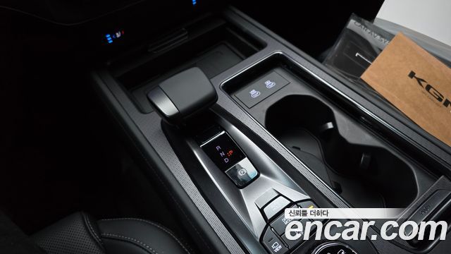 KG Mobility (SsangYong) Musso (Q300) Gasoline 2.0 4WD M9 Long Deck Grand Style 2026 — фото 9