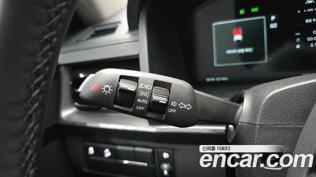 KG Mobility (SsangYong) Musso (Q300) Gasoline 2.0 4WD M9 Long Deck Grand Style 2026 — фото 28