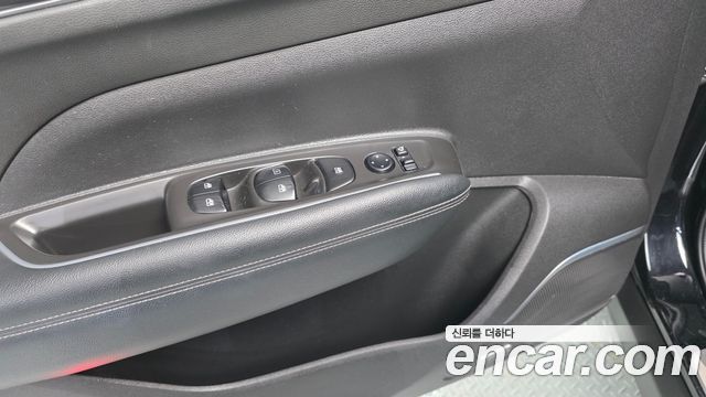 Renault Korea QM6 Diesel 4WD RE Signature 2017 — фото 35