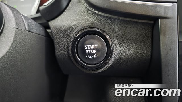 Renault Korea QM6 Diesel 4WD RE Signature 2017 — фото 39