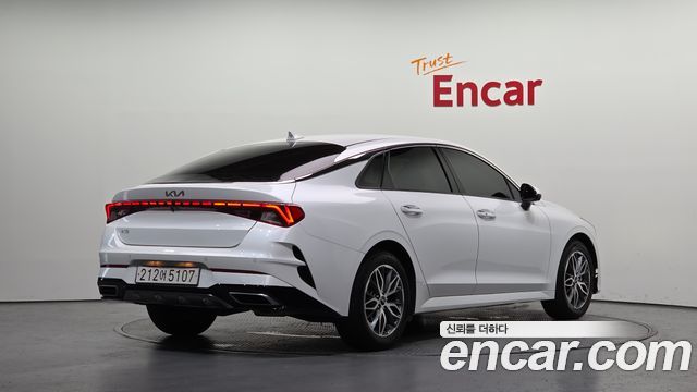 Kia K5 (III) 2.0 Noblesse 2023 — фото 2