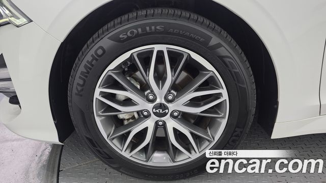 Kia K5 (III) 2.0 Noblesse 2023 — фото 5