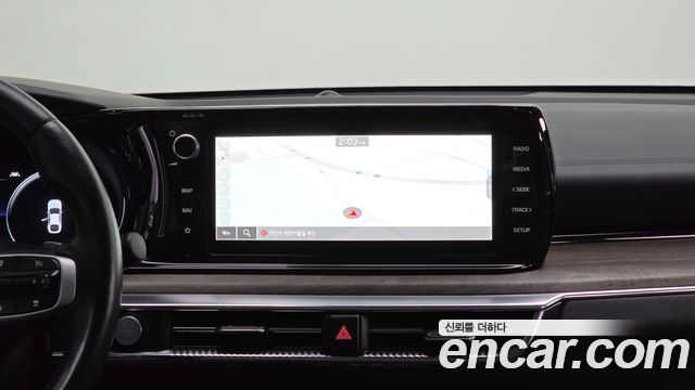 Kia K5 (III) 2.0 Noblesse 2023 — фото 20