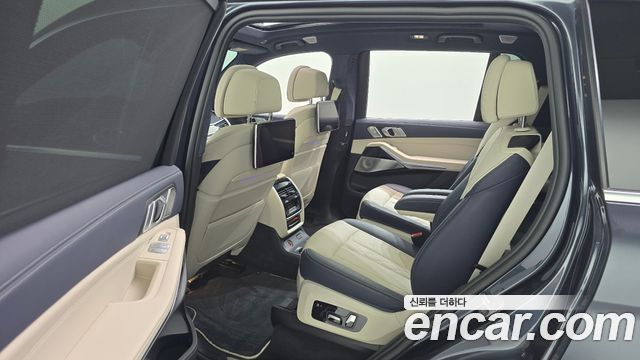 BMW X7 (G07) M50i 6STR 2021 — фото 12