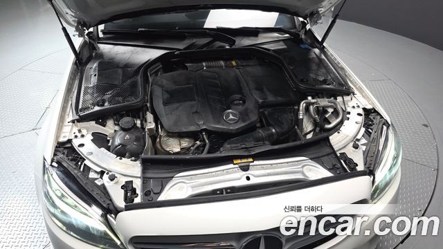 Mercedes-Benz C-Class (W205) C220 d Avantgarde 2019 — фото 6