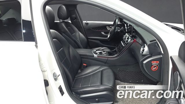 Mercedes-Benz C-Class (W205) C220 d Avantgarde 2019 — фото 11