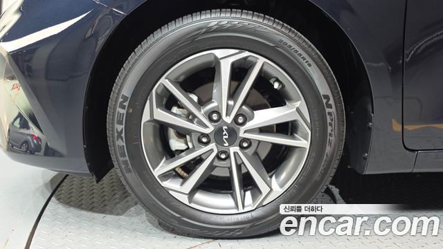 Kia K3 (II) 1.6 Prestige 2022 — фото 5