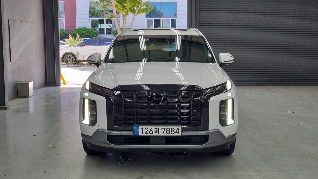 Hyundai Palisade Diesel 2.2 2WD Prestige 2023 — фото 3