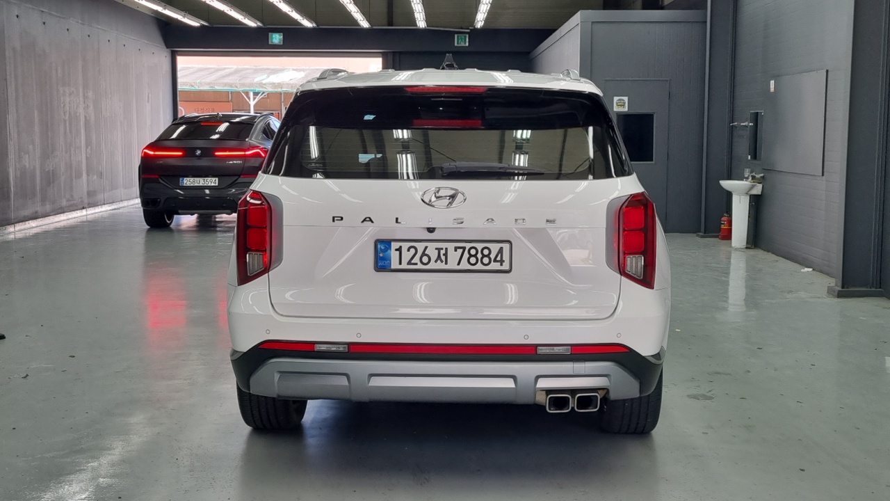 Hyundai Palisade Diesel 2.2 2WD Prestige 2023 — фото 4
