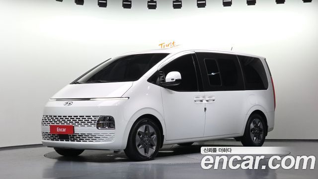 Hyundai Staria Tourer 11-Seater Modern 2022 — фото 1