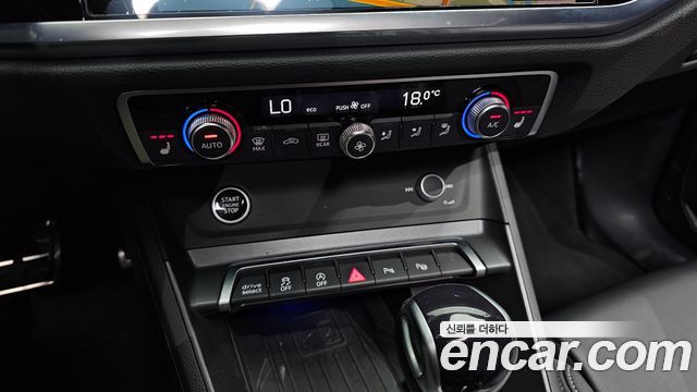 Audi Q3 (F3) 35 TDI Premium Sportback 2022 — фото 18