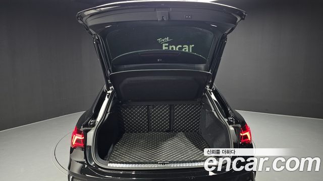 Audi Q3 (F3) 35 TDI Premium Sportback 2022 — фото 20