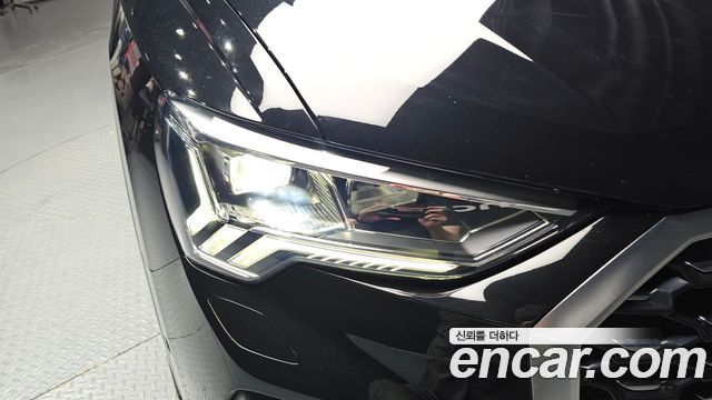 Audi Q3 (F3) 35 TDI Premium Sportback 2022 — фото 22