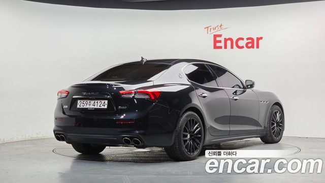 Maserati Ghibli 3.0S Q4 3rd 2020 — фото 2