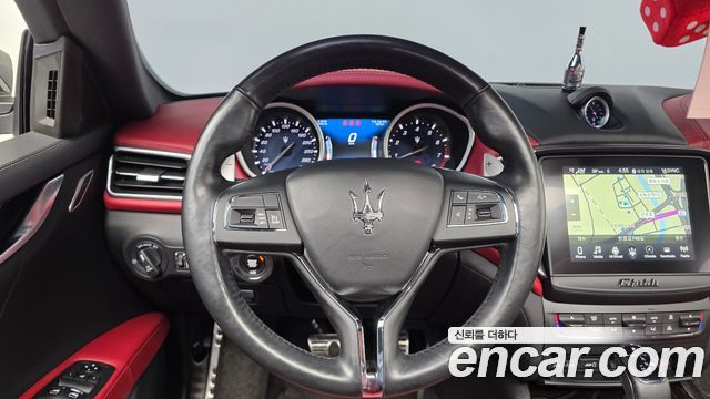 Maserati Ghibli 3.0S Q4 3rd 2020 — фото 13