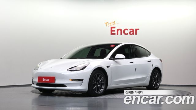 Tesla Model 3 Long Range AWD