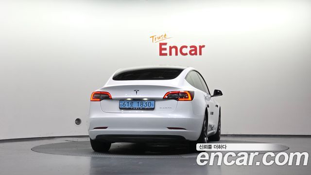 Tesla Model 3 Long Range AWD 2022 — фото 4