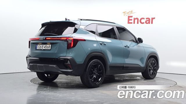 Kia Seltos Gasoline 1.6 Turbo 2WD Gravity 2023 — фото 2